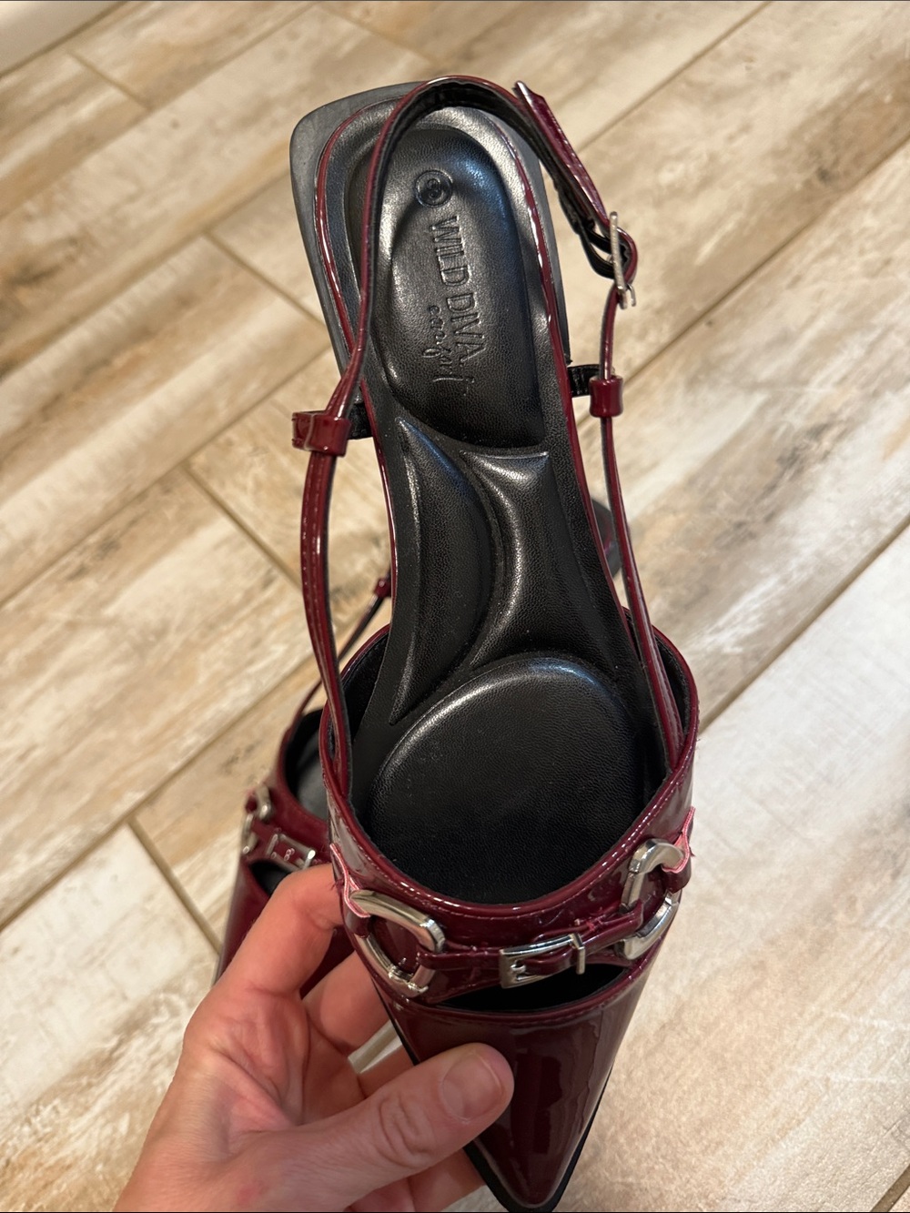 NEW Women's Pointed Slingback Flats in Deep Burgundy - Picture 2 of 5